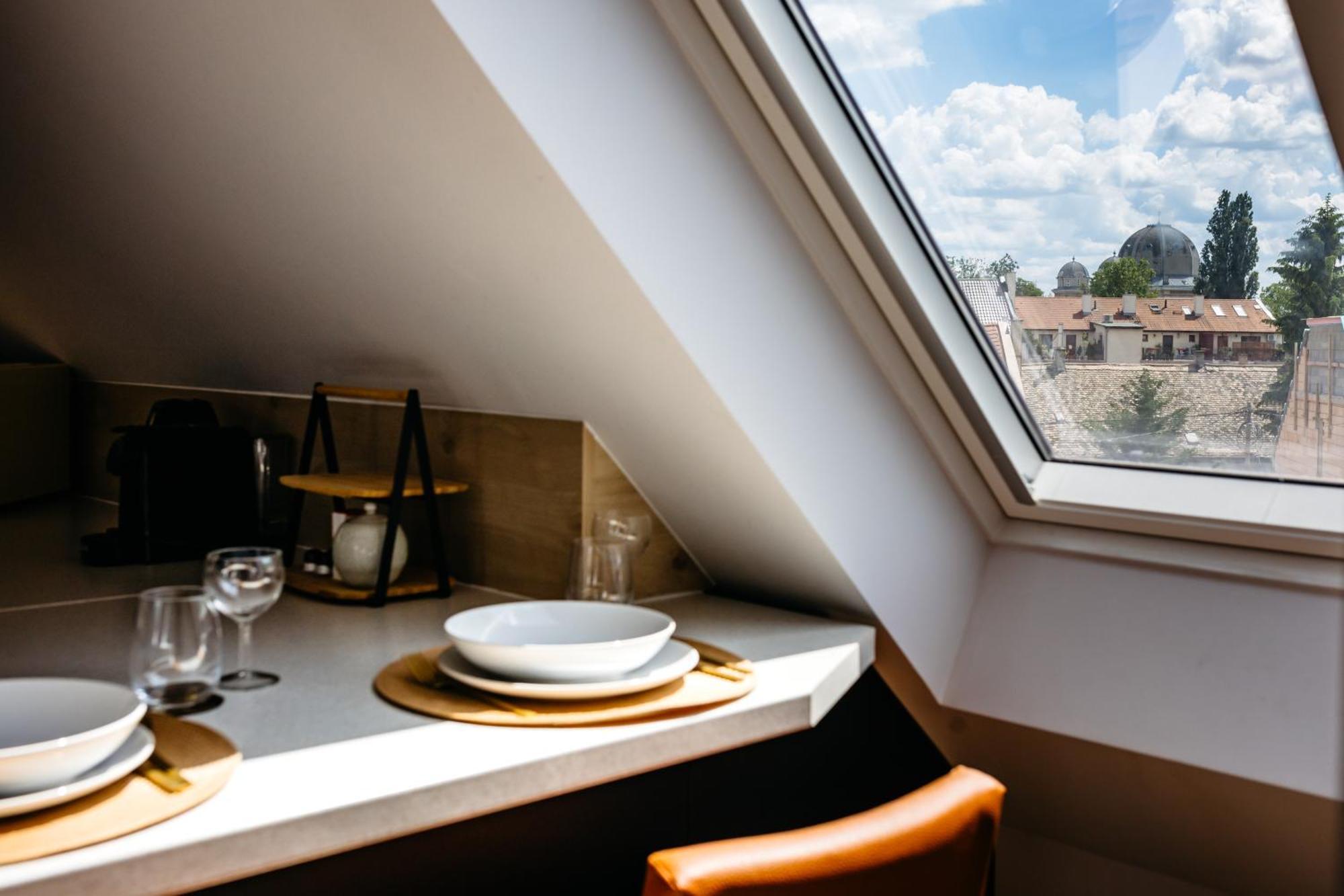 Nook With A View - Quelle Apartment Gyor Luaran gambar